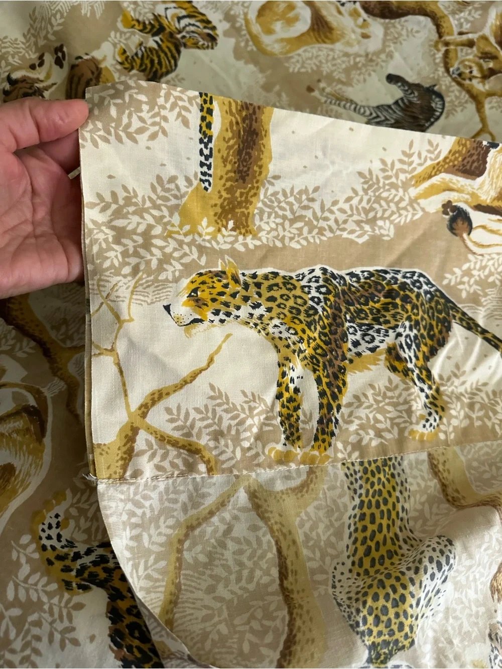 J.P. Stevens & Co. Safari Animal Printed king size Bedding vintage 1976